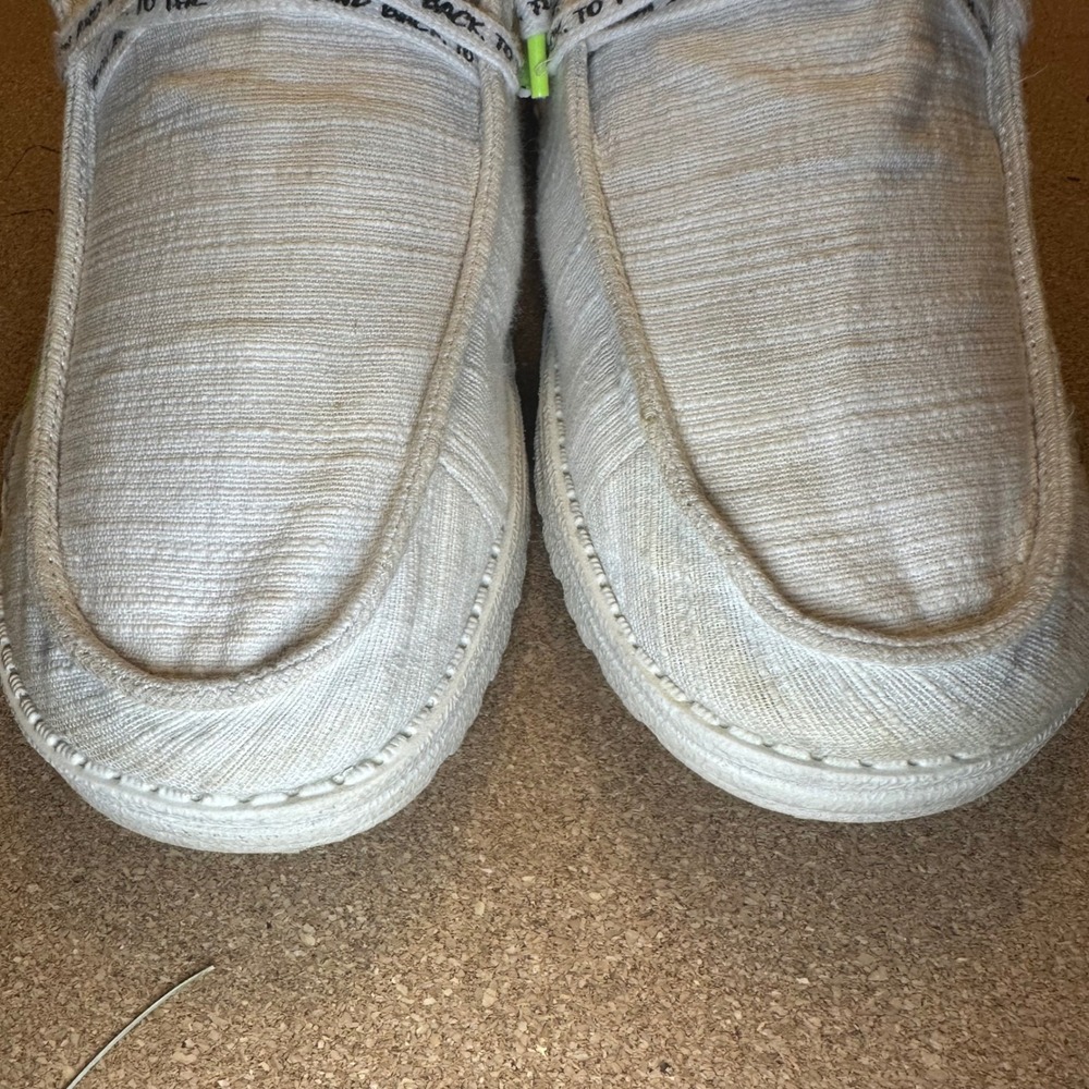 Hey Dude Wendy Star White‎ Women Size 8 Slip On Canvas Loafers Moon and Back - Picture 9 of 10